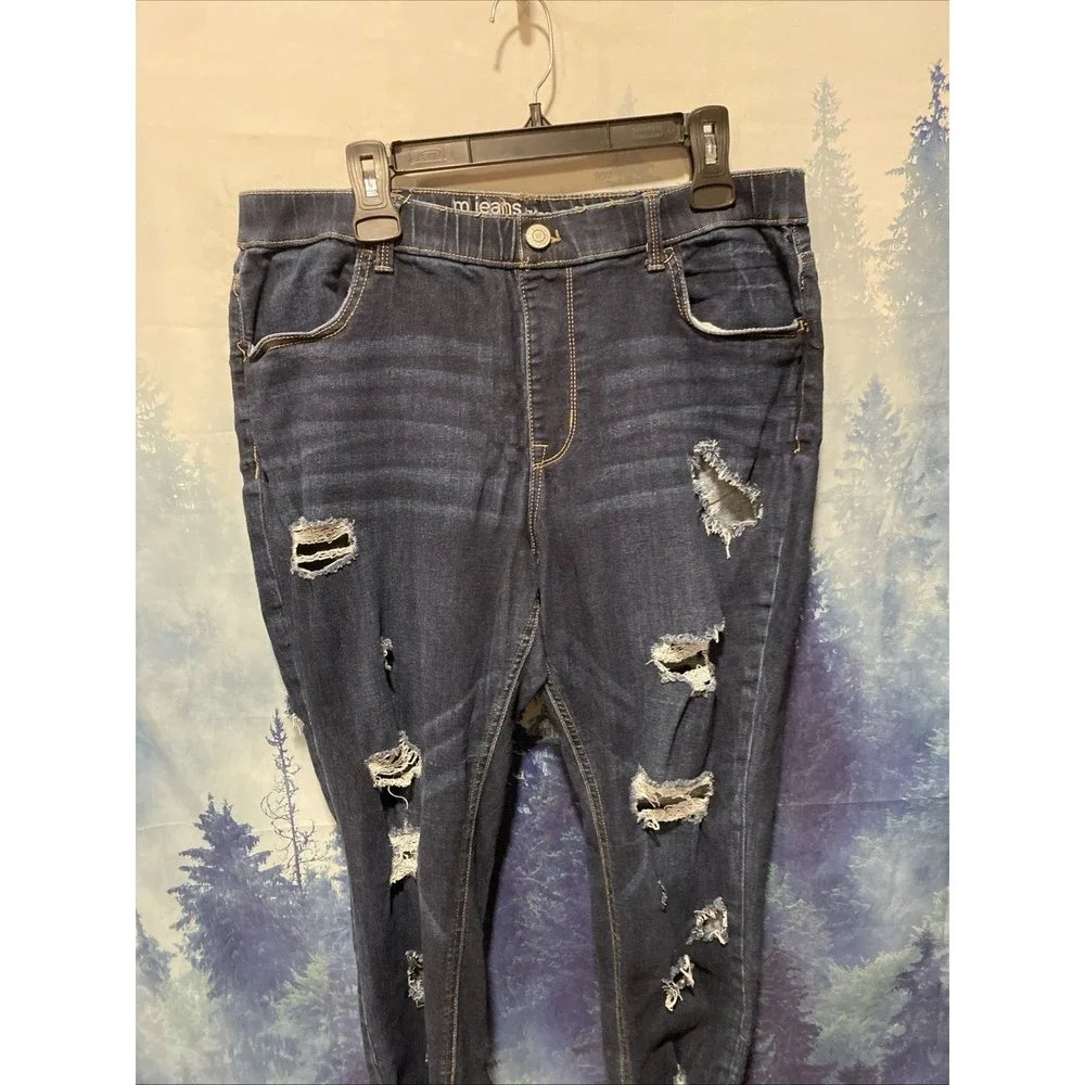Maurices Jeans Women's Dark Wash Super Hi Rise Skinny Distressed  18W Short